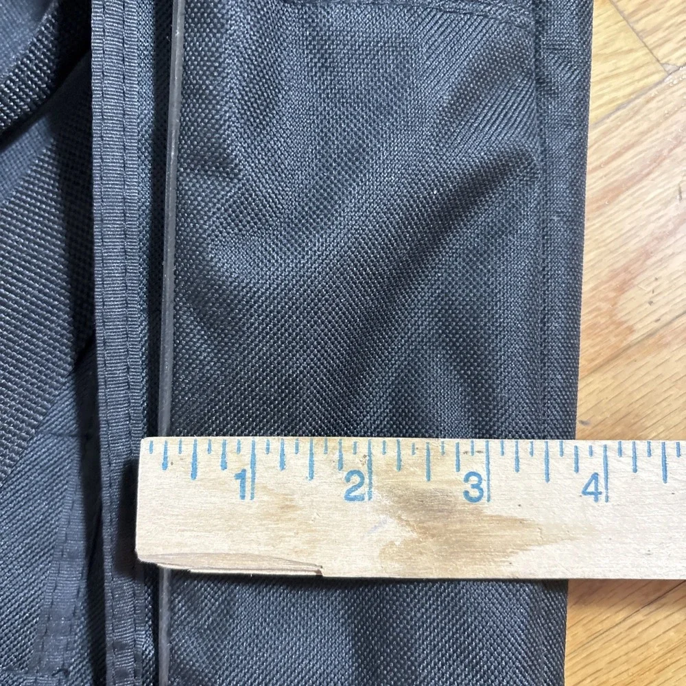 Black Messenger Bag With‎ Lots Of Pockets